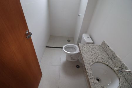 Apartamento para alugar com 73m², 3 quartos e 1 vaga Apartamento para alugar com 73m², 3 quartos e 1 vagaBanheiro da Suíte