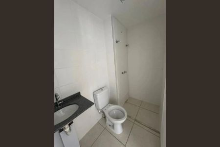 Banheiro Social de apartamento à venda com 2 quartos, 70m² em Barra Olímpica, Rio de Janeiro