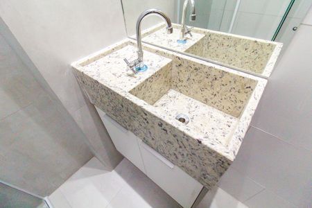 Apartamento para alugar com 30m², 1 quarto e sem vaga Apartamento para alugar com 30m², 1 quarto e sem vagaBanheiro Social