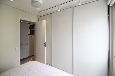 Apartamento à venda com 45m², 1 quarto e 1 vagaQuarto 