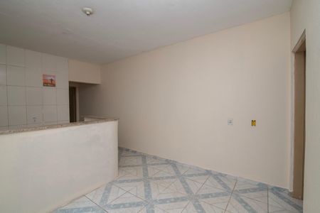 Casa para alugar com 48m², 2 quartos e 1 vaga Casa para alugar com 48m², 2 quartos e 1 vagaSala