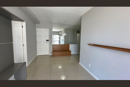 Apartamento à venda com 68m², 2 quartos e 1 vagaSala