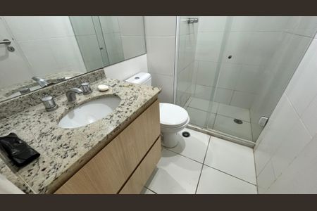 Apartamento à venda com 68m², 2 quartos e 1 vagaBanheiro quarto 1