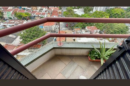 Apartamento à venda com 94m², 3 quartos e 2 vagas Apartamento à venda com 94m², 3 quartos e 2 vagasSacada da suite