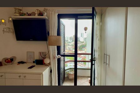 Apartamento à venda com 94m², 3 quartos e 2 vagas Apartamento à venda com 94m², 3 quartos e 2 vagasSacada do quarto 2