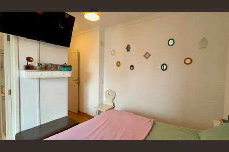 Apartamento à venda com 94m², 3 quartos e 2 vagas Apartamento à venda com 94m², 3 quartos e 2 vagasSuite