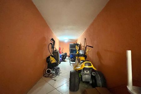 Casa à venda com 128m², 3 quartos e 4 vagasDepósito 