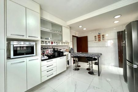 Casa à venda com 128m², 3 quartos e 4 vagasCozinha