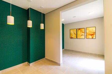 Apartamento para alugar com 33m², 2 quartos e sem vagaÁrea comum - Salão de festas