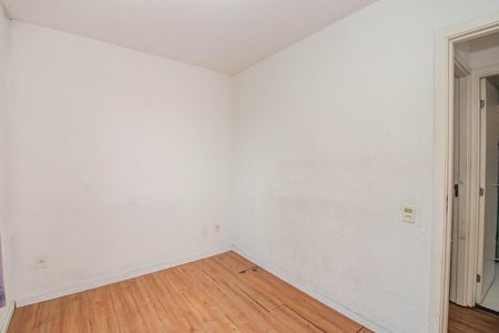 Quarto 1 de apartamento para alugar com 2 quartos, 42m² em Sarandi, Porto Alegre