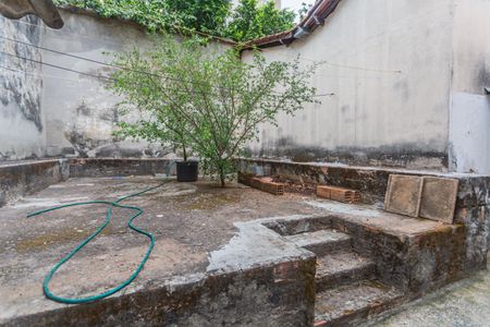 Casa à venda com 300m², 3 quartos e 3 vagas Casa à venda com 300m², 3 quartos e 3 vagasQuintal