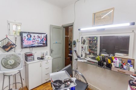 Casa à venda com 300m², 3 quartos e 3 vagas Casa à venda com 300m², 3 quartos e 3 vagasQuarto 1