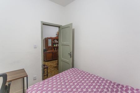 Casa à venda com 300m², 3 quartos e 3 vagas Casa à venda com 300m², 3 quartos e 3 vagasQuarto 3