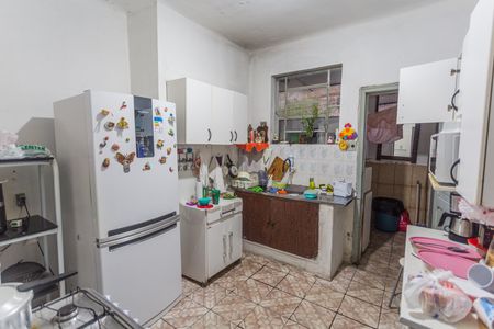 Casa à venda com 300m², 3 quartos e 3 vagas Casa à venda com 300m², 3 quartos e 3 vagasCozinha