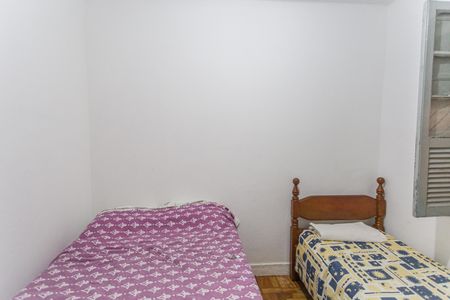 Casa à venda com 300m², 3 quartos e 3 vagas Casa à venda com 300m², 3 quartos e 3 vagasQuarto 3