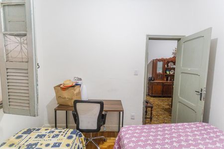 Casa à venda com 300m², 3 quartos e 3 vagas Casa à venda com 300m², 3 quartos e 3 vagasQuarto 3