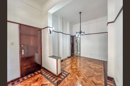 Apartamento para alugar com 79m², 2 quartos e sem vaga Apartamento para alugar com 79m², 2 quartos e sem vagaSala