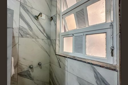 Apartamento para alugar com 79m², 2 quartos e sem vaga Apartamento para alugar com 79m², 2 quartos e sem vagaBanheiro Social