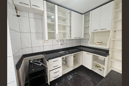 Apartamento à venda com 56m², 2 quartos e 1 vaga Apartamento à venda com 56m², 2 quartos e 1 vagaCozinha