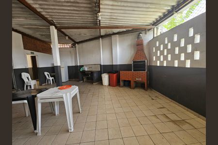 Apartamento à venda com 56m², 2 quartos e 1 vaga Apartamento à venda com 56m², 2 quartos e 1 vagaÁrea comum - Churrasqueira