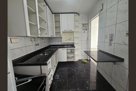 Apartamento à venda com 56m², 2 quartos e 1 vaga Apartamento à venda com 56m², 2 quartos e 1 vagaCozinha