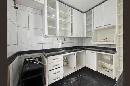 Apartamento à venda com 56m², 2 quartos e 1 vaga Apartamento à venda com 56m², 2 quartos e 1 vagaCozinha