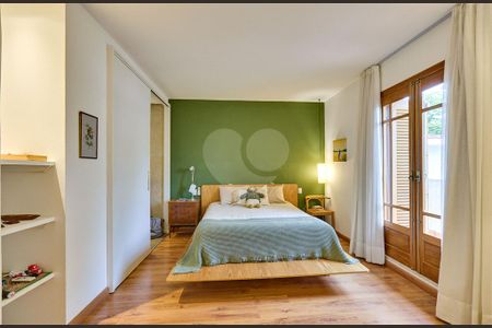 Casa à venda com 3 quartos, 210m² em Granja Julieta, São Paulo