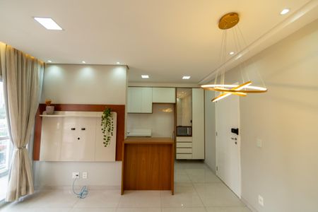 Sala de apartamento à venda com 2 quartos, 57m² em Jardim Timbauhy, Barueri