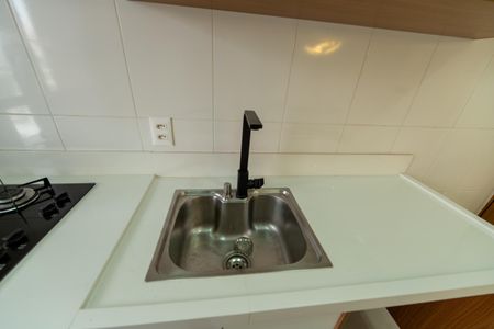 Cozinha de apartamento à venda com 2 quartos, 57m² em Jardim Timbauhy, Barueri