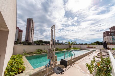 Apartamento à venda com 57m², 2 quartos e 1 vaga Apartamento à venda com 57m², 2 quartos e 1 vagaÁrea comum - Piscina