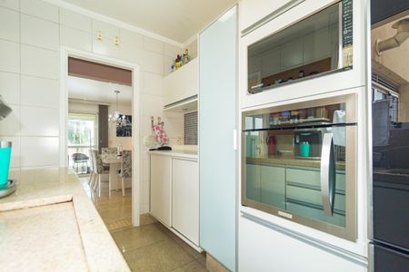 Apartamento à venda com 121m², 3 quartos e 2 vagas Apartamento à venda com 121m², 3 quartos e 2 vagasCozinha