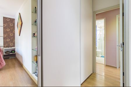 Apartamento à venda com 121m², 3 quartos e 2 vagas Apartamento à venda com 121m², 3 quartos e 2 vagasCloset da Suíte