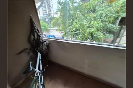 Casa à venda com 95m², 4 quartos e sem vaga