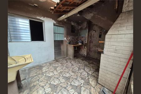 Casa à venda com 95m², 4 quartos e sem vaga