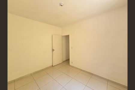 Quarto 01 de casa para alugar com 2 quartos, 85m² em Jardim Presidente Dutra, Guarulhos