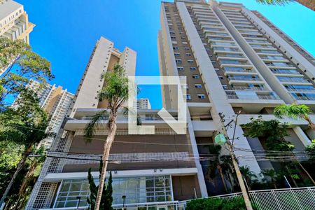 Apartamento para alugar com 168m², 3 quartos e 3 vagasFachada