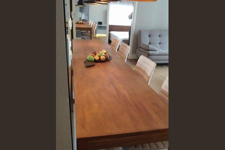 Apartamento à venda com 66m², 1 quarto e 1 vaga