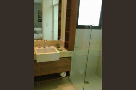 Apartamento à venda com 66m², 1 quarto e 1 vaga