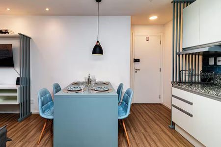 Apartamento à venda com 45m², 2 quartos e sem vaga Apartamento à venda com 45m², 2 quartos e sem vagaCozinha