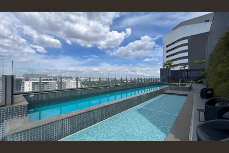 Studio para alugar com 31m², 1 quarto e 1 vagaPiscina