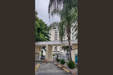 Apartamento para alugar com 127m², 2 quartos e 1 vagaFrente Condomínio 