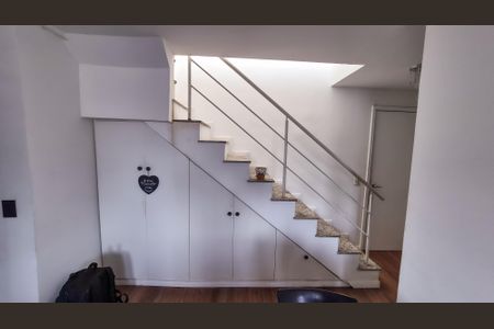 Apartamento para alugar com 127m², 2 quartos e 1 vagaSala Acesso ao segundo andar 