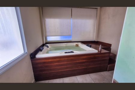 Apartamento para alugar com 127m², 2 quartos e 1 vagaÁrea comum Hidromassagem 