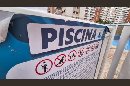 Apartamento para alugar com 127m², 2 quartos e 1 vagaÁrea comum Piscinas 