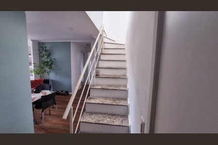 Apartamento para alugar com 127m², 2 quartos e 1 vagaAcesso ao segundo andar 