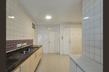 Apartamento para alugar com 160m², 3 quartos e 2 vagas Apartamento para alugar com 160m², 3 quartos e 2 vagasCozinha