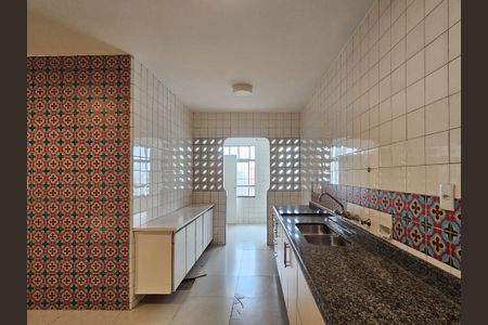 Apartamento para alugar com 160m², 3 quartos e 2 vagas Apartamento para alugar com 160m², 3 quartos e 2 vagasCozinha