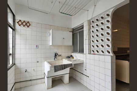 Apartamento para alugar com 160m², 3 quartos e 2 vagas Apartamento para alugar com 160m², 3 quartos e 2 vagasÁrea de Serviço