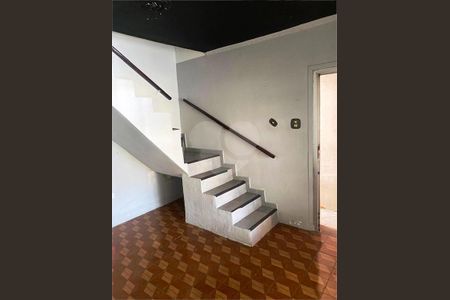 Casa à venda com 113m², 3 quartos e 1 vaga