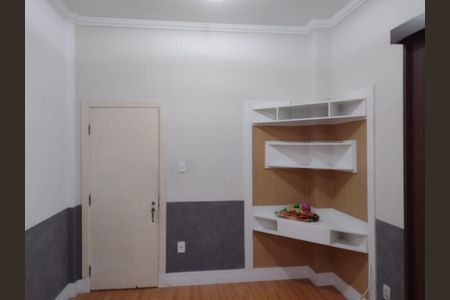 Apartamento à venda com 120m², 2 quartos e sem vaga Apartamento à venda com 120m², 2 quartos e sem vagaBanheiro